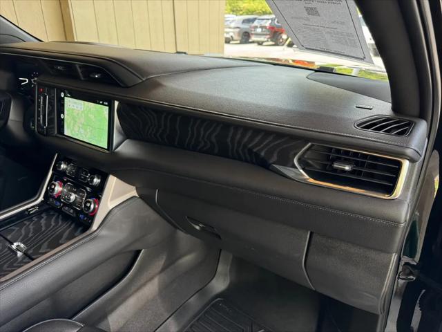 2022 GMC Yukon 4WD Denali