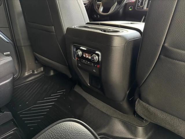 2022 GMC Yukon 4WD Denali