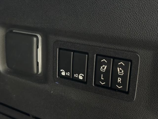 2022 GMC Yukon 4WD Denali