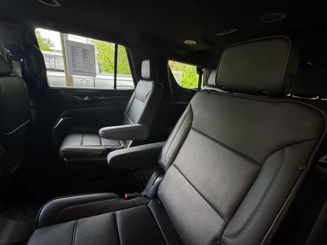2022 GMC Yukon 4WD Denali