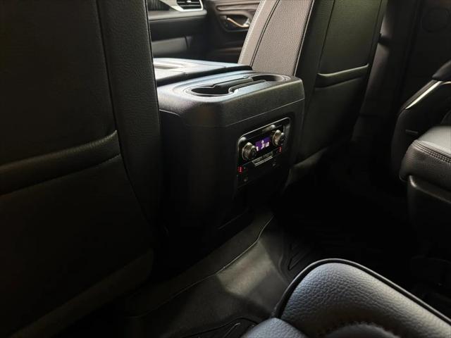 2022 GMC Yukon 4WD Denali