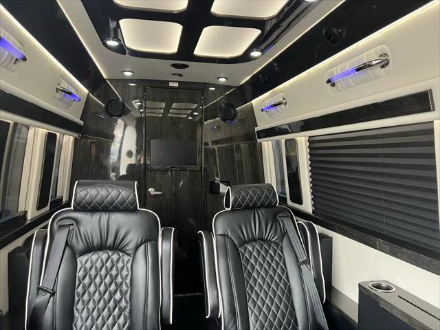 2024 Mercedes-Benz Sprinter 3500XD High Roof 4-Cyl Diesel HO