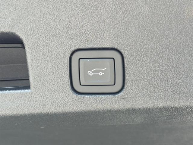 2026 GMC Acadia Denali Ultimate AWD