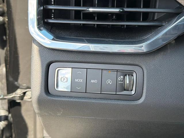 2026 GMC Acadia Denali Ultimate AWD