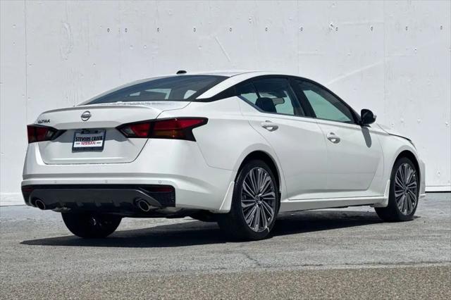 2026 Nissan Altima SV FWD