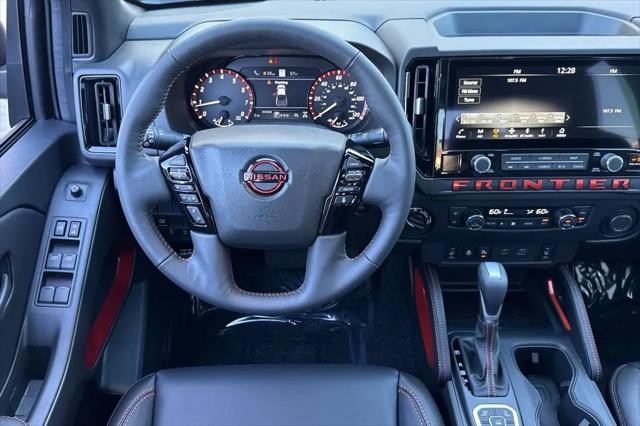 2026 Nissan Frontier Crew Cab PRO-4X 4x4