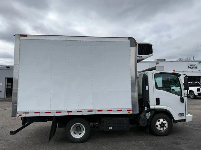 2020 Isuzu NPR Standard Cab