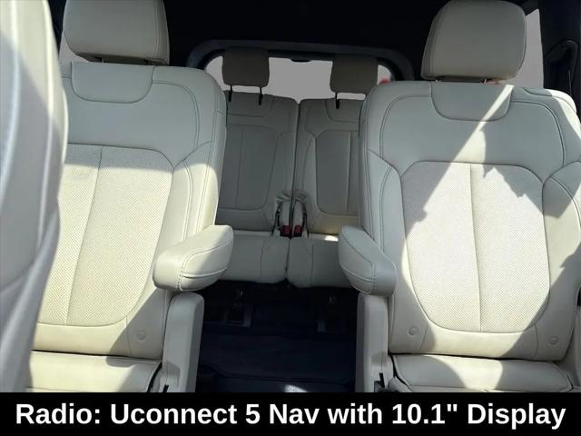 2025 Jeep Grand Cherokee L Limited 4x4