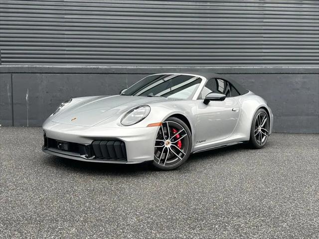 2026 Porsche 911 Carrera 4 GTS Cabriolet