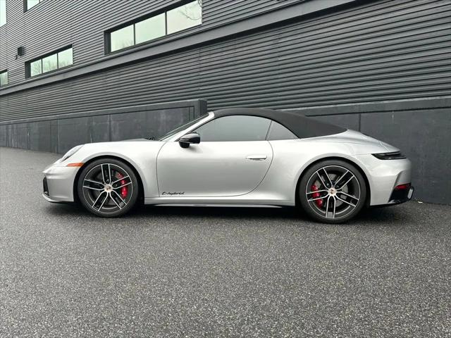 2026 Porsche 911 Carrera 4 GTS Cabriolet