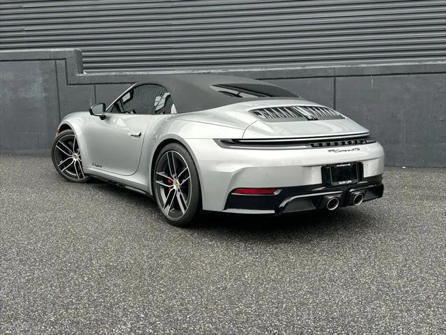 2026 Porsche 911 Carrera 4 GTS Cabriolet