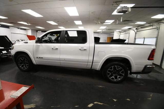 2026 Ram 1500 Laramie Crew Cab 4x4 5'7" Box