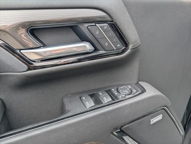 2026 GMC Sierra 2500HD Crew Cab, Standard Bed, AT4, 4WD