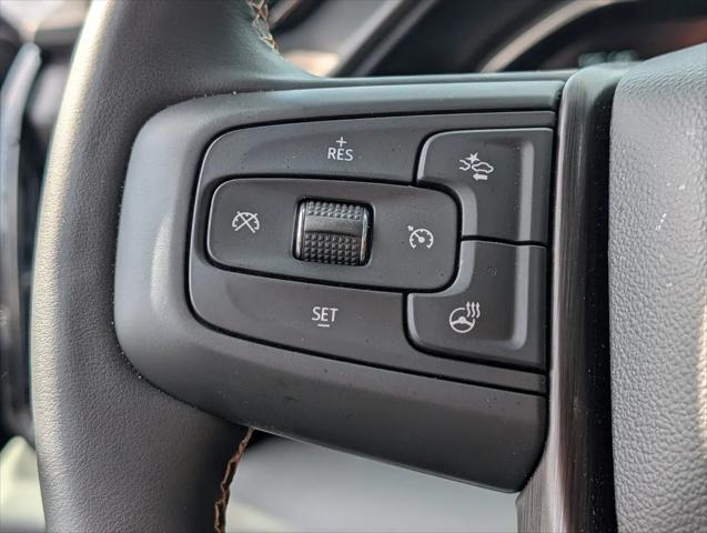 2026 GMC Sierra 2500HD Crew Cab, Standard Bed, AT4, 4WD