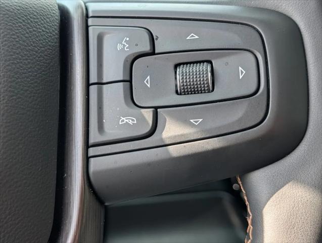 2026 GMC Sierra 2500HD Crew Cab, Standard Bed, AT4, 4WD