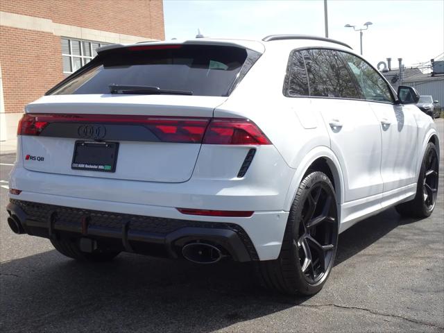 2026 Audi RS Q8 performance quattro tiptronic
