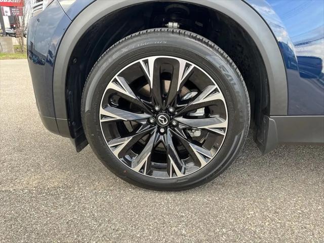 2025 Mazda X-90 Premium Plus Package