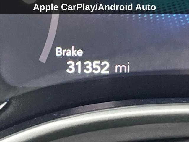 2025 Chrysler Pacifica Hybrid Select