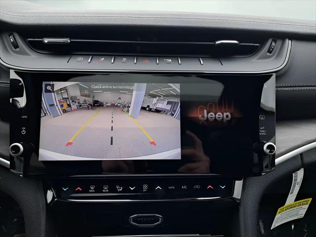 2026 Jeep Grand Cherokee Altitude 4x4