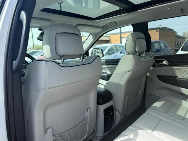 2020 Jeep Grand Cherokee Summit