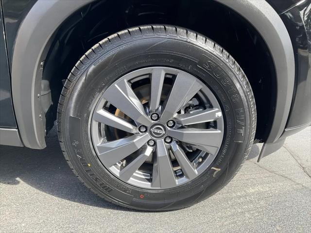 2025 Nissan Pathfinder SV 4WD