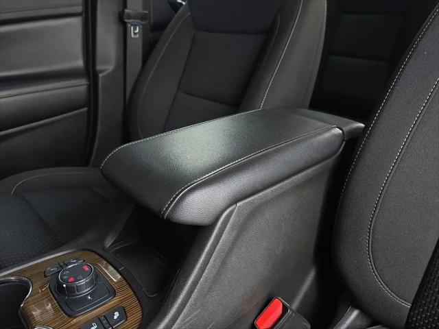 2023 GMC Acadia AWD SLE