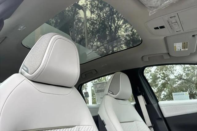 2026 Nissan LEAF PLATINUM+
