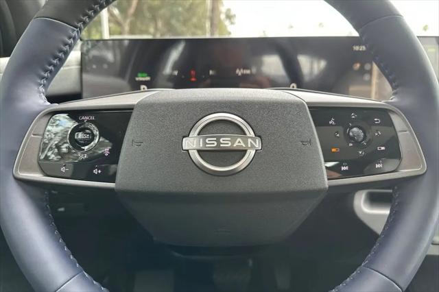2026 Nissan LEAF PLATINUM+