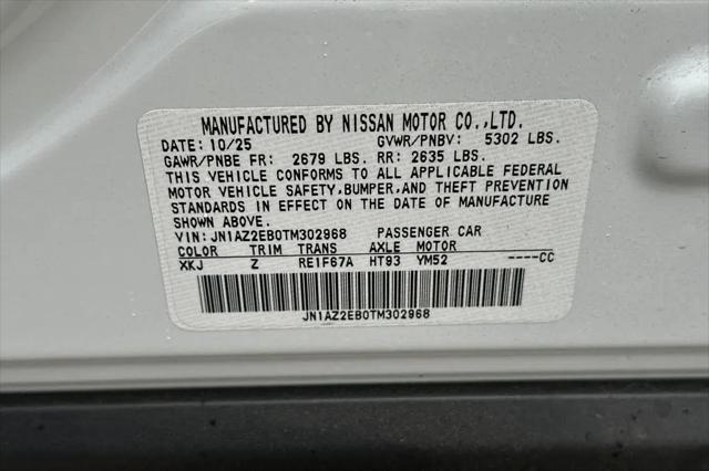 2026 Nissan LEAF PLATINUM+