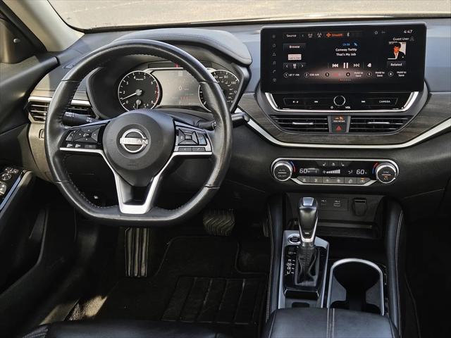 2023 Nissan Altima SL FWD