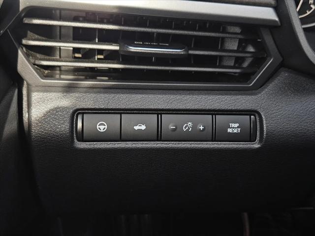 2023 Nissan Altima SL FWD