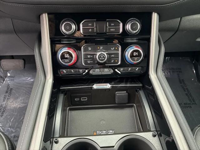 2024 GMC Yukon XL 4WD Denali