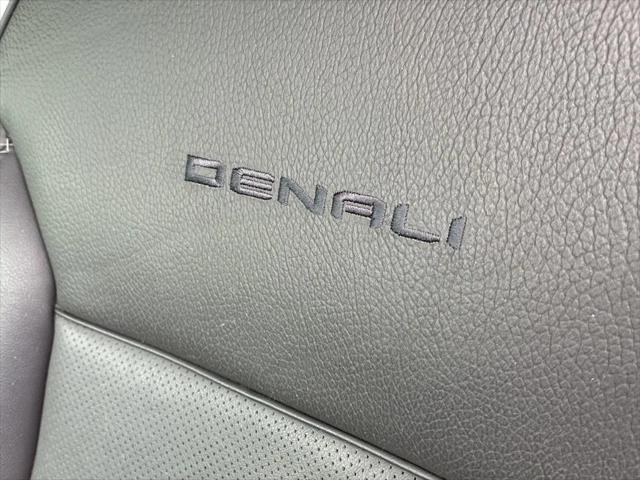 2024 GMC Yukon XL 4WD Denali