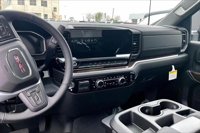 2026 GMC Sierra 2500HD Regular Cab, Long Bed, SLE, 4WD