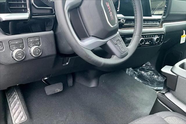 2026 GMC Sierra 2500HD Regular Cab, Long Bed, SLE, 4WD