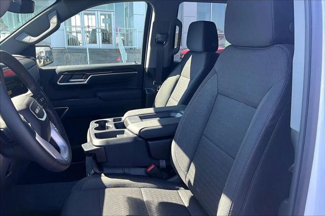 2026 GMC Sierra 1500 Crew Cab, Standard Bed, SLE, 4WD