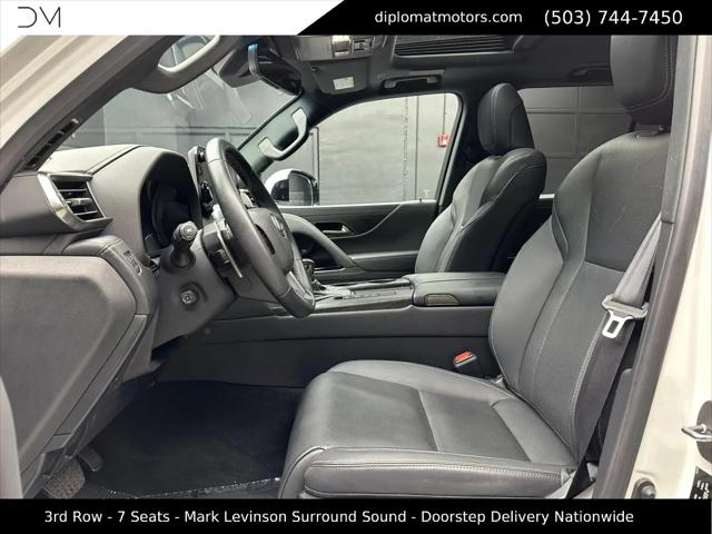 2024 Lexus LX Premium