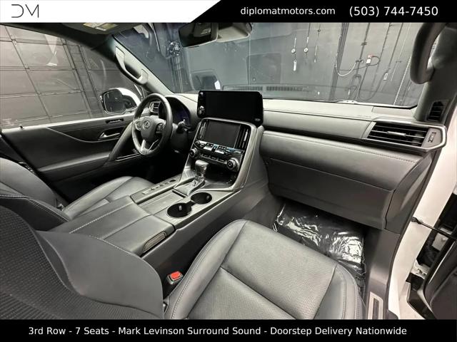 2024 Lexus LX Premium