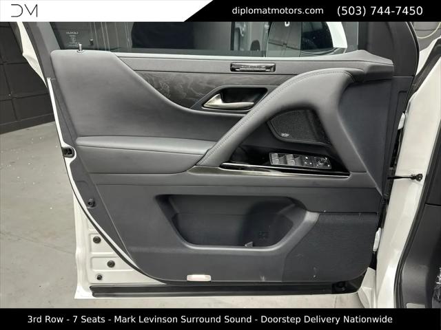 2024 Lexus LX Premium