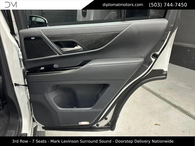 2024 Lexus LX Premium