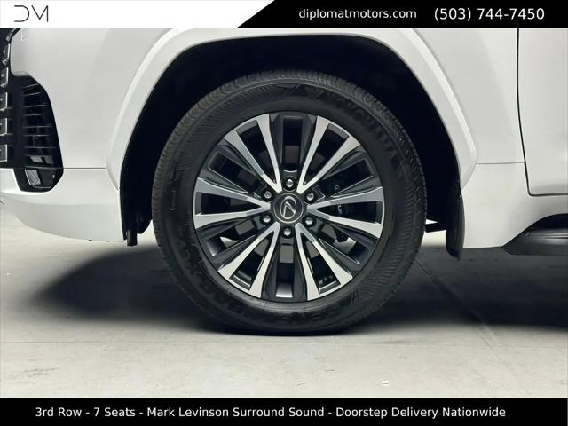 2024 Lexus LX Premium