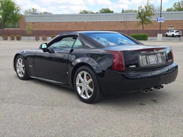 2007 Cadillac XLR Standard