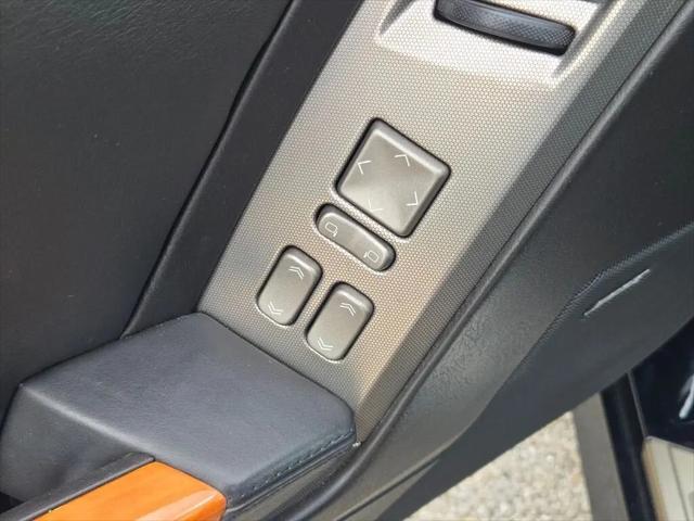 2007 Cadillac XLR Standard