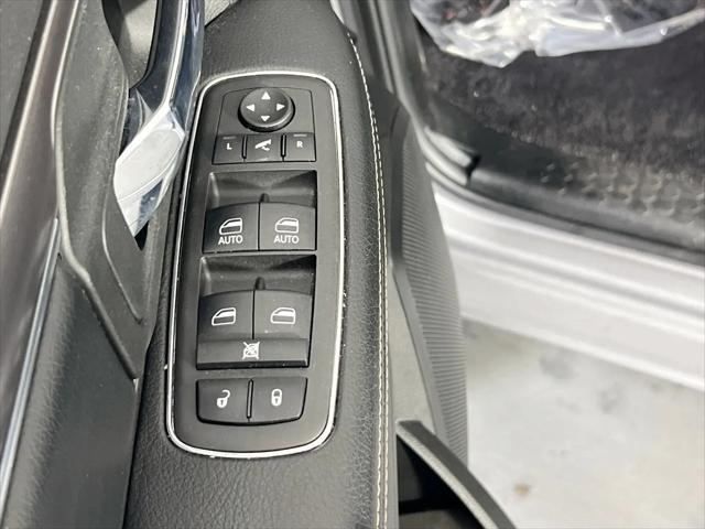 2022 Ram 1500 Classic Warlock Quad Cab 4x4 6'4" Box