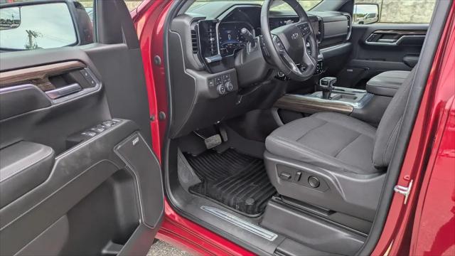 2024 Chevrolet Silverado 1500 4WD Crew Cab Short Bed RST