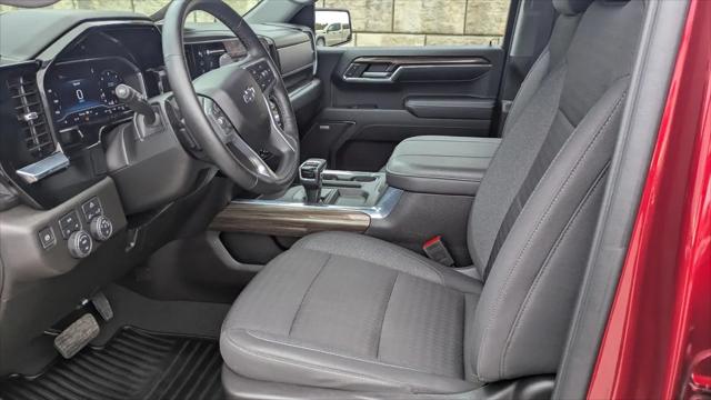 2024 Chevrolet Silverado 1500 4WD Crew Cab Short Bed RST