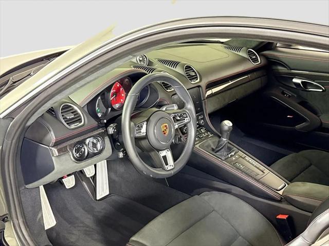2024 Porsche 718 Cayman GTS 4.0