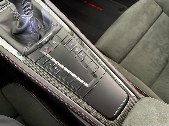 2024 Porsche 718 Cayman GTS 4.0