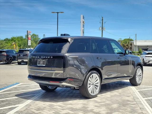 2026 Land Rover Range Rover P400 SE 7 Seat