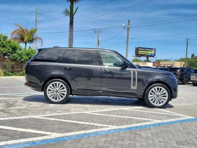 2026 Land Rover Range Rover P400 SE 7 Seat